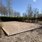 مكان تخييم De La Mottelette 2*