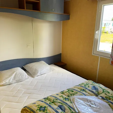 Camping De La Mottelette 2*