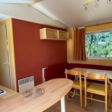 Camping De La Mottelette 2*